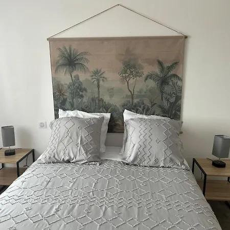 Superbe T2 Route De Bastia (Corsica)